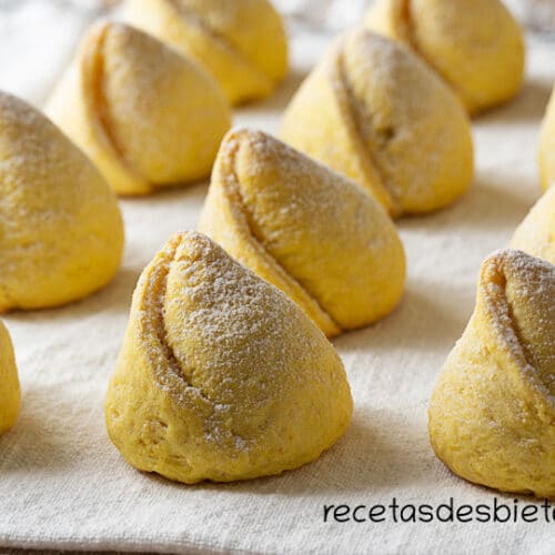 Galletas rellenas con forma de tulipán - Recetas de Esbieta